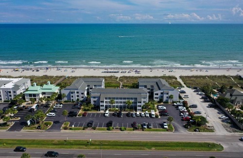 Ocean Drive Apartment | Sea Cloisters 304A Condo