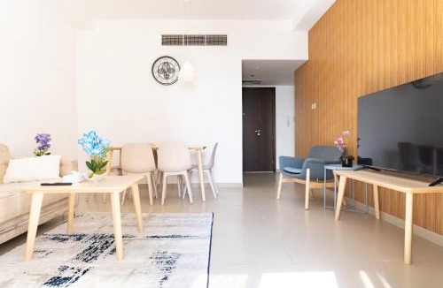 Ras Al Khaimah Apartment | Sea View Modern 2BHK Apartment with Balcony