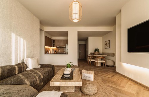 Dubai Marina Apartment | Seraya Residences at Marina Yacht Club - Vida Marina