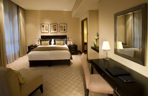 Al Maqta Hotel | Shangri-La Hotel Apartments Qaryat Al Beri