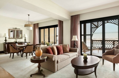 Al Maqta Hotel | Shangri-La, Qaryat Al Beri, Abu Dhabi