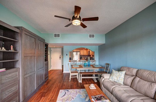 Palmetto Dunes Condo | Shelter Cove Marina BEST VIEW! Spotless 1 BR. Small dog. No stairs.