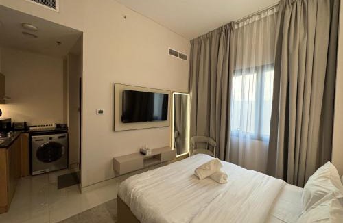 Jumeira 3 Apartment | Signature Grand Studio Apartment