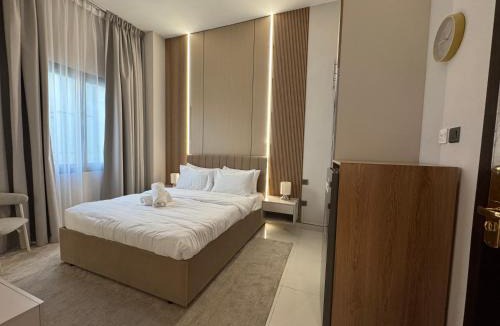 Jumeira 3 Apartment | Signature Grand Studio Apartment