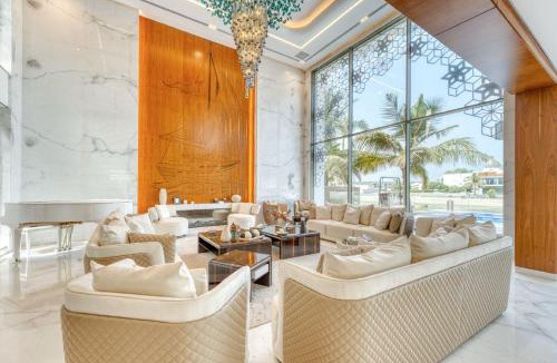 Palm Jumeirah Villa | Signature Palm Villa Frond G 6BDR Private Pool