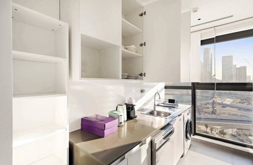 Abu Dhabi Apartment | Silkhaus Luxe 3BR+Maid | Private Beach Pixel Tower