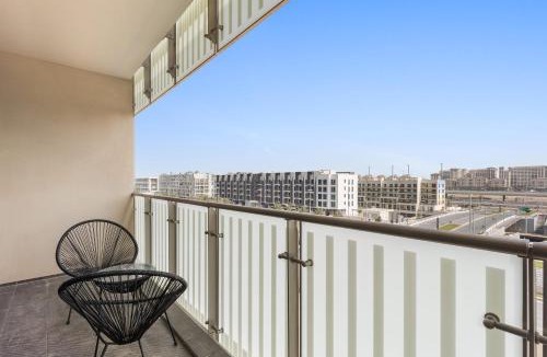 Al Raha Beach Apartment | Silkhaus Vacation Homes Modern 2BDR Near Banks of Al Rahah