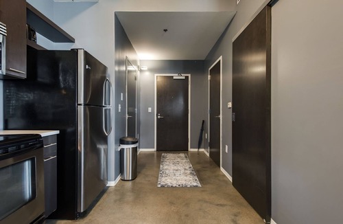 Historic Edgefield Condo | Sleek and Spacious Condo In East!