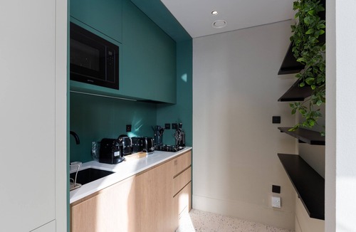 Business Bay House | Sleek Studio w/Burj Views Near Downtown and Canal