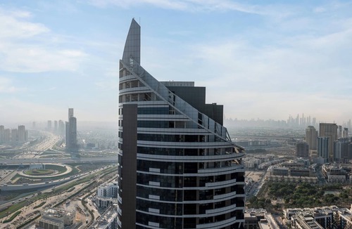 Jumeirah Village Apartment | Smaya Holiday Homes -Square Tower