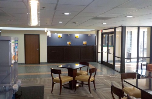 Augusta Hotel | Sonesta Essential Augusta