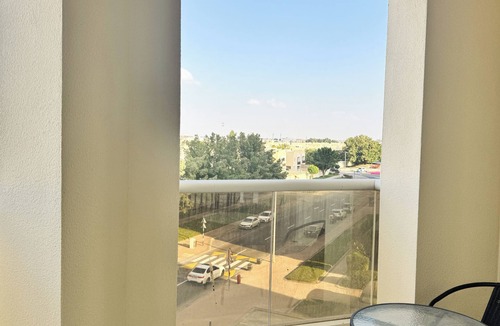 Baniyas East Apartment | Spacious 2BR Apartment ,3 Bathrooms ,Near Mall
