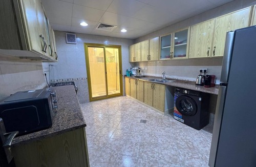 Mussafah Apartment | Spacious 4-Bedroom + Maid Al Manhal Abu Dhabi