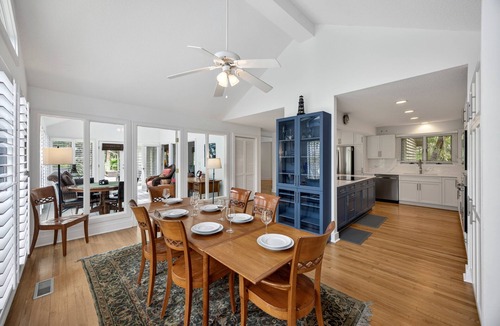 Vanderhorst Plantation House | SPACIOUS Kiawah Home, Pet Friendly and Private Pool!