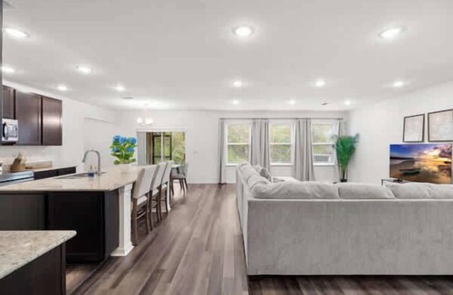 Spring Hill House | Spacious Springhill Family Getaway