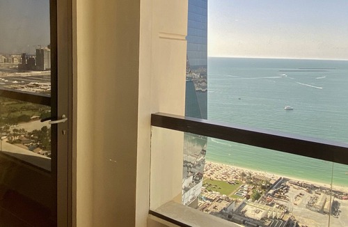 Umm Suqeim 1 Apartment | Specious New 3BR +Maid’s room Sea View Beachfront