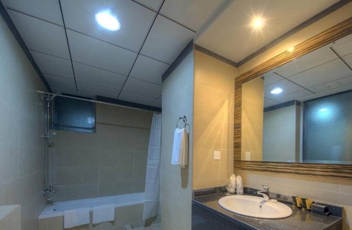 Al Mankhool House | Standard Room Near Bombay Bites By Luxury Bookings