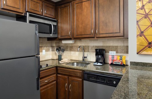 North Charleston Hotel | Staybridge Suites North Charleston by IHG