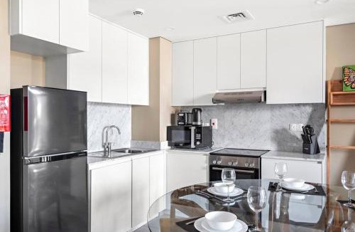 Umm Suqeim 3 Apartment | StoneTree - Cozy 1 BR near Madinat Jumeirah and Burj Al Arab