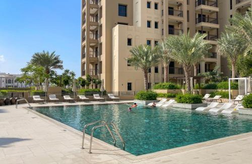 Umm Suqeim 3 Apartment | StoneTree - Furnished 1BR in Madinat Jumeirah