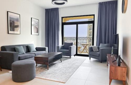 Umm Suqeim 3 Apartment | StoneTree - Furnished 1BR in Madinat Jumeirah
