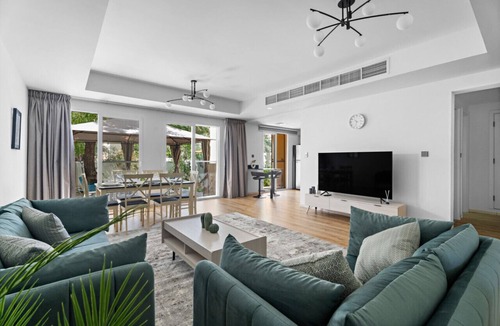 Dubai Villa | Stonetree - The Springs 14 - Peaceful Community