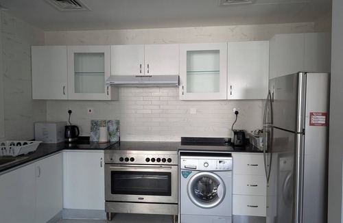 Dubai Marina Apartment | Stunning 2 Bed Room Apartment with Full Marina View. Great Location Near Metro