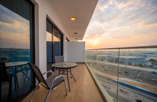 Jebel Ali Apartment | Stylish 1BR Just 3 Minutes Walk to Metro