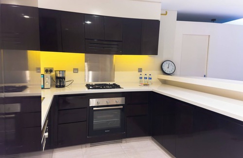 Downtown Dubai Apartment | Stylish 2BR in Business bay- 1004