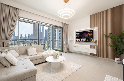 Za'abeel 2 Apartment | Stylish Burj khalifa view 5 Star 4BD Apartment in Downtown with Dubai Mall access - Brand New Apartment