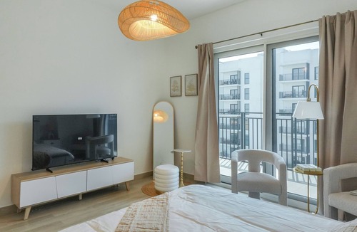 Abu Dhabi Apartment | Stylish & Fully Furnished Studio Prime Location on Yas Island