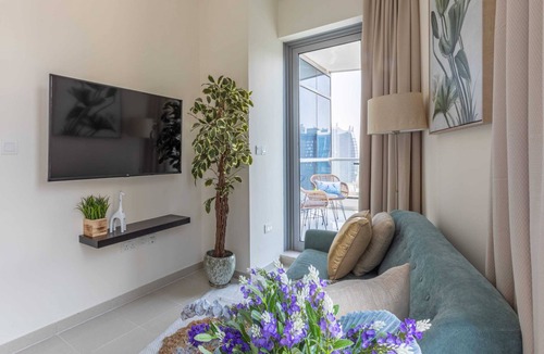 Jumeirah Beach Residence Apartment | Stylish Studio Apartment in Dubai Marina!