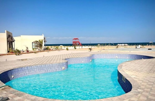 Al Wusta Governorate Resort | Sugardunes Resort