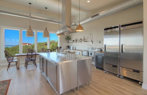 Canyon Lake House | Summer Retreat: Private Pool, Spa & Lake views