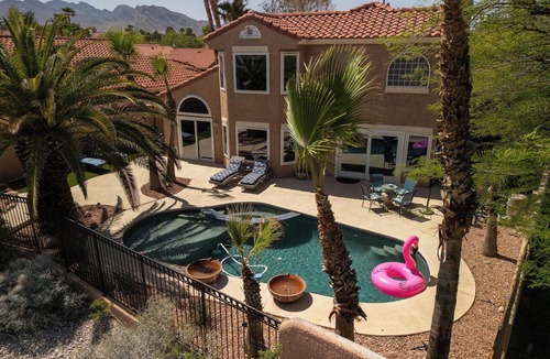 The Pueblo House | Summerlin Sanctuary! POOL SPA BBQ 4 BD 3BA Pet OK
