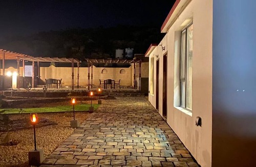Nizwa Ski Chalet | Sun Horizon Chalet
