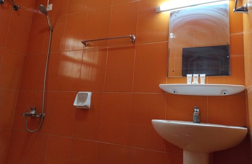 Bidiya Hotel | Super OYO 107 Al Areen Hotel Apartments