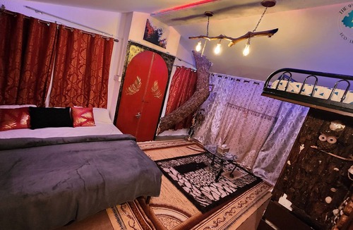 As Sifah Other | Take a little trip—no spaceship needed—to "The 9th Planet."