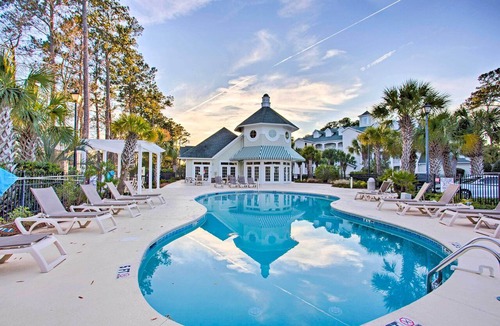 Carolina Forest Condo | Tee Off & Unwind By Pool: Myrtle Beach Condo