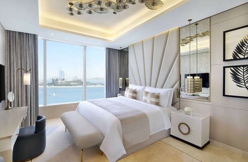Palm Jumeirah Hotel | The St. Regis Dubai, The Palm