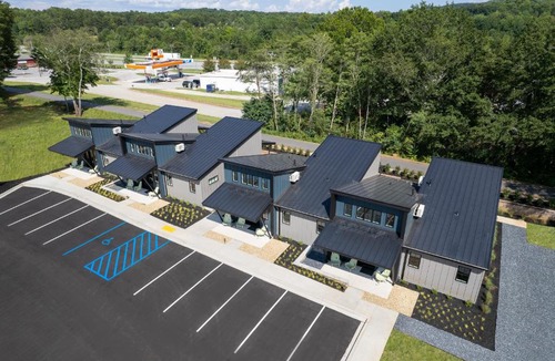 Travelers Rest Hotel | The Station by Compo Hotels