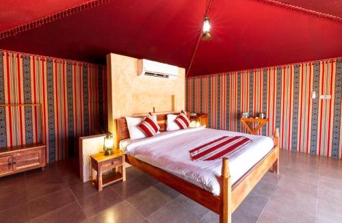 Bidiya Other | Thousand Nights Camp