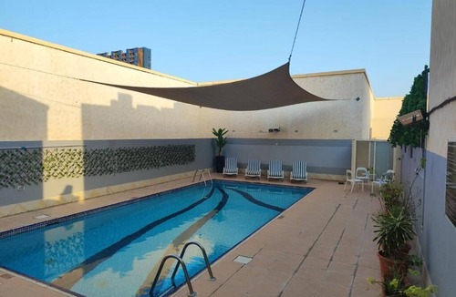 Al Mankhool House | Three Bedroom Apartment Near By Burjuman Mall