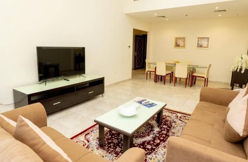 Al Mankhool House | Three Bedroom Apartment Near By Burjuman Mall