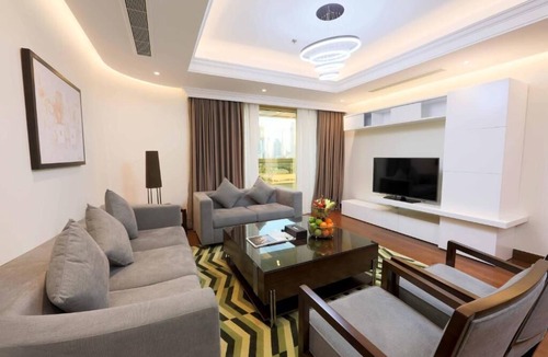 DIFC Hotel | Three Bedroom Suite Near School Water Dubai