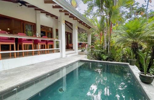 Quepos Villa | Tropical villa with private pool in Manuel Antonio