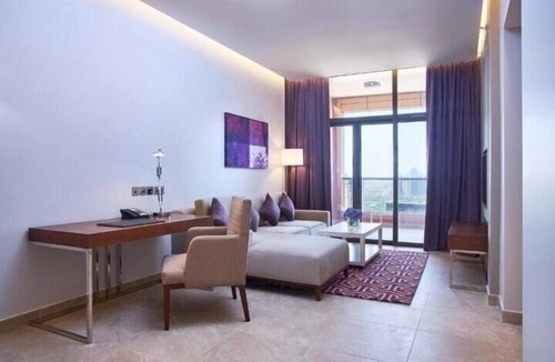 Barsha Heights Hotel | Two Bedroom Suite Near Dic Metro