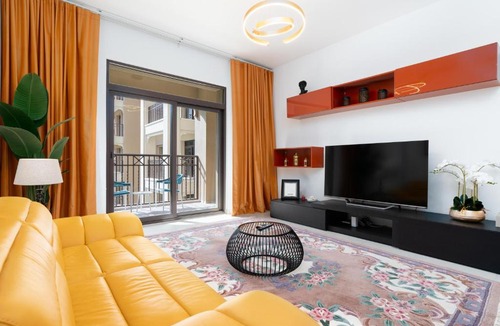 Umm Suqeim 3 Apartment | Ultimate Stay / 2 Beds / Brand-new Madinat Jumeirah Luxury / Swimming Pool View