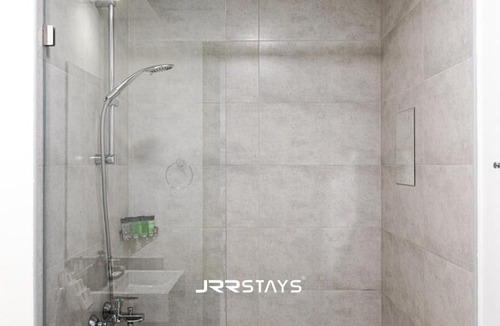 Jumeirah Village Circle Apartment | Upgraded 1BR Apartment in Bloom Tower B - JVC