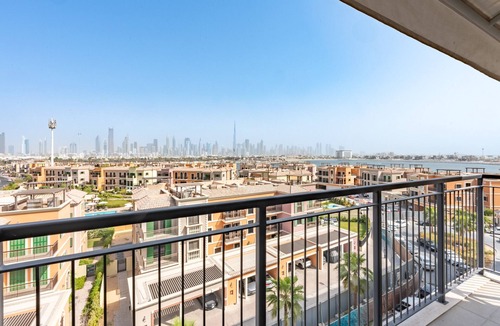 Dubai Apartment | Urban Beachside 2BR with a Glimpse of Burj Khalifa, Near Jumeirah Beaches